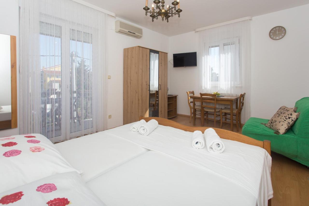 Apartments Villa Japeri Kastela Dış mekan fotoğraf