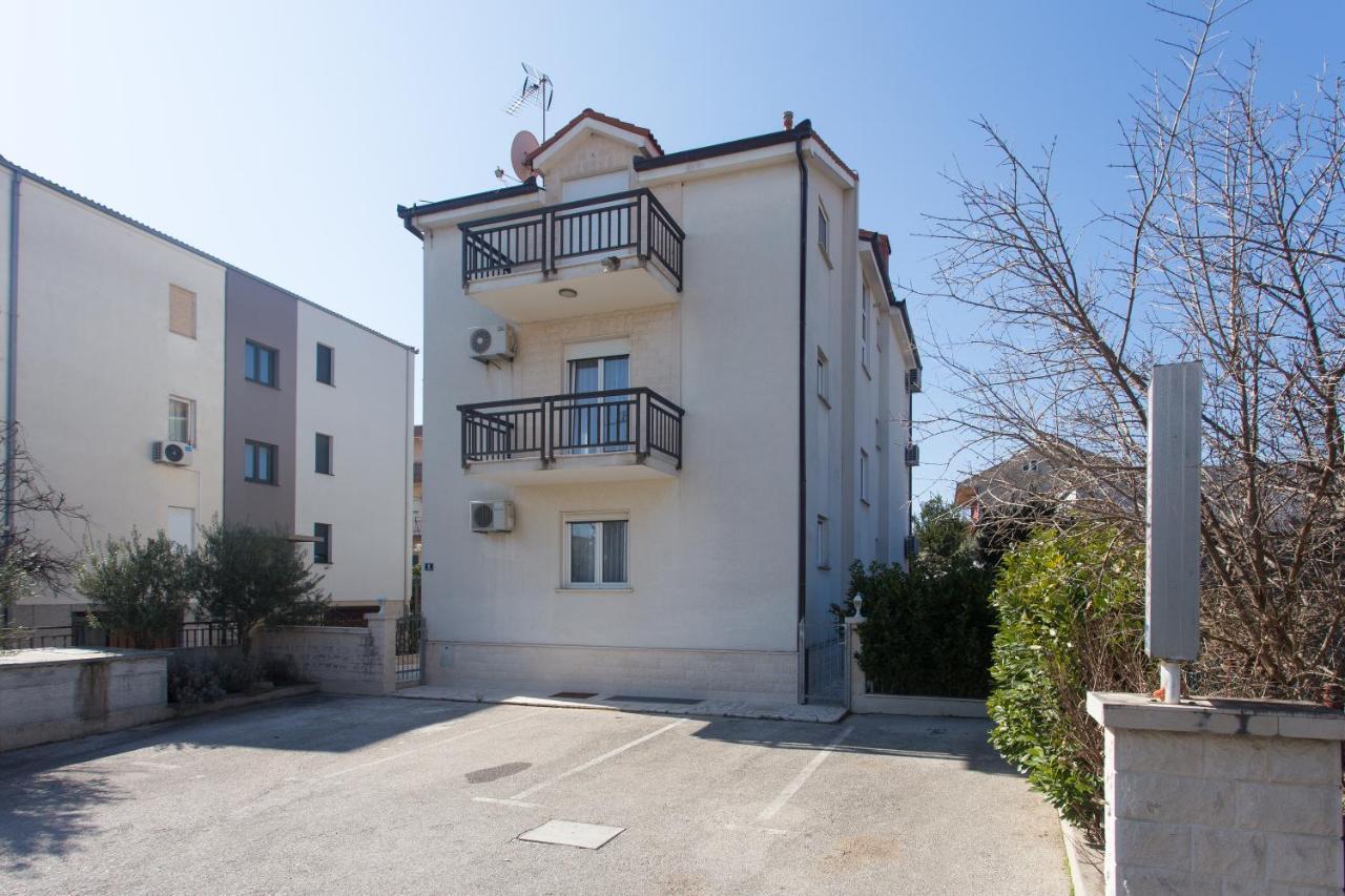 Apartments Villa Japeri Kastela Dış mekan fotoğraf